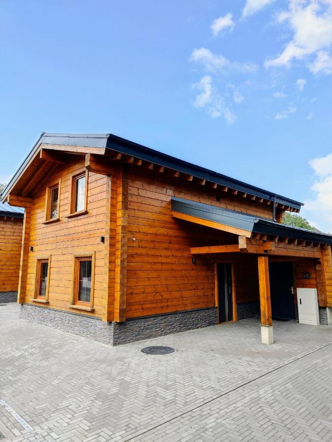 Chalet Momage Dichtbij Skiliften, Skiverhuur En Bikepark! *