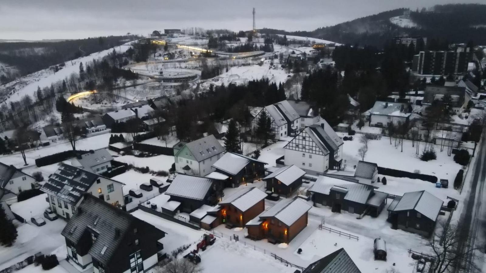 Momage Dichtbij Skiliften, Skiverhuur En Bikepark!